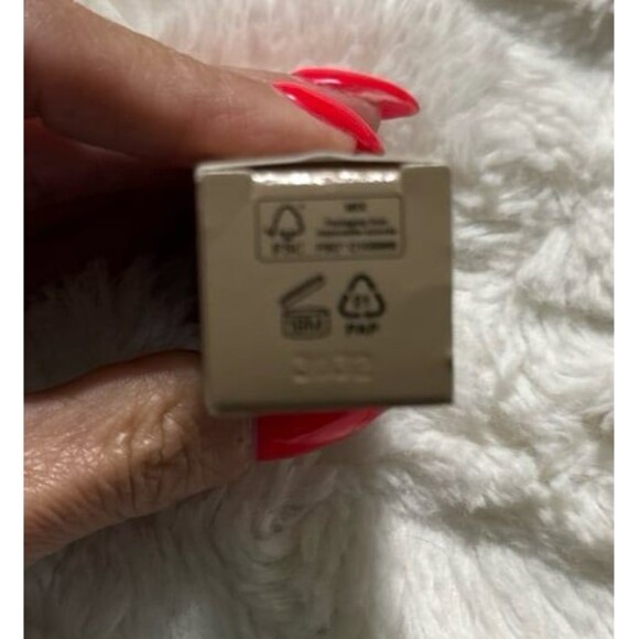 BURBERRY burberry Kisses Satin Lip Colour - 93 Russet - 0.11 oz / 3.3g - Picture 4 of 6